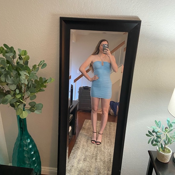 Baby Blue mini dress - Picture 4 of 4